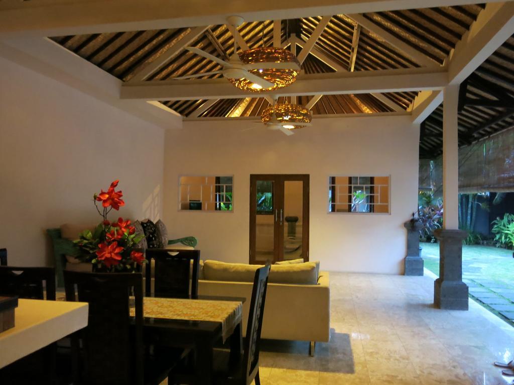 Villa Te Kawau Seminyak Kamer foto