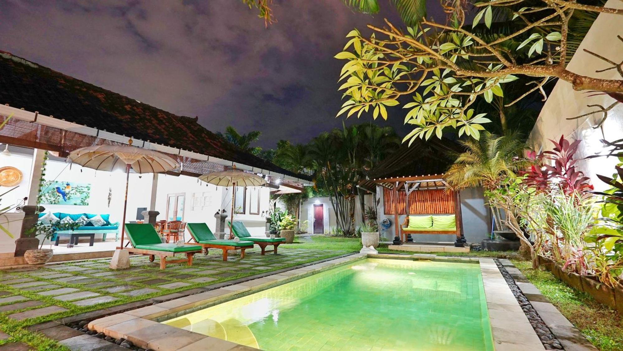 Villa Te Kawau Seminyak Buitenkant foto