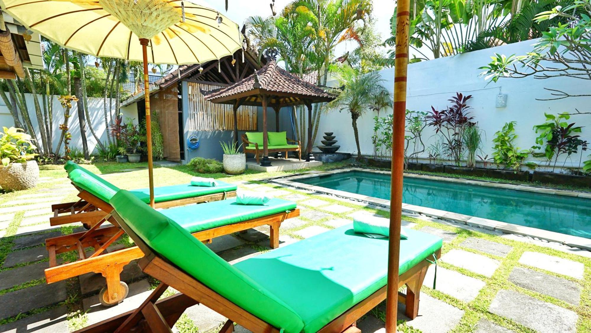 Villa Te Kawau Seminyak Buitenkant foto