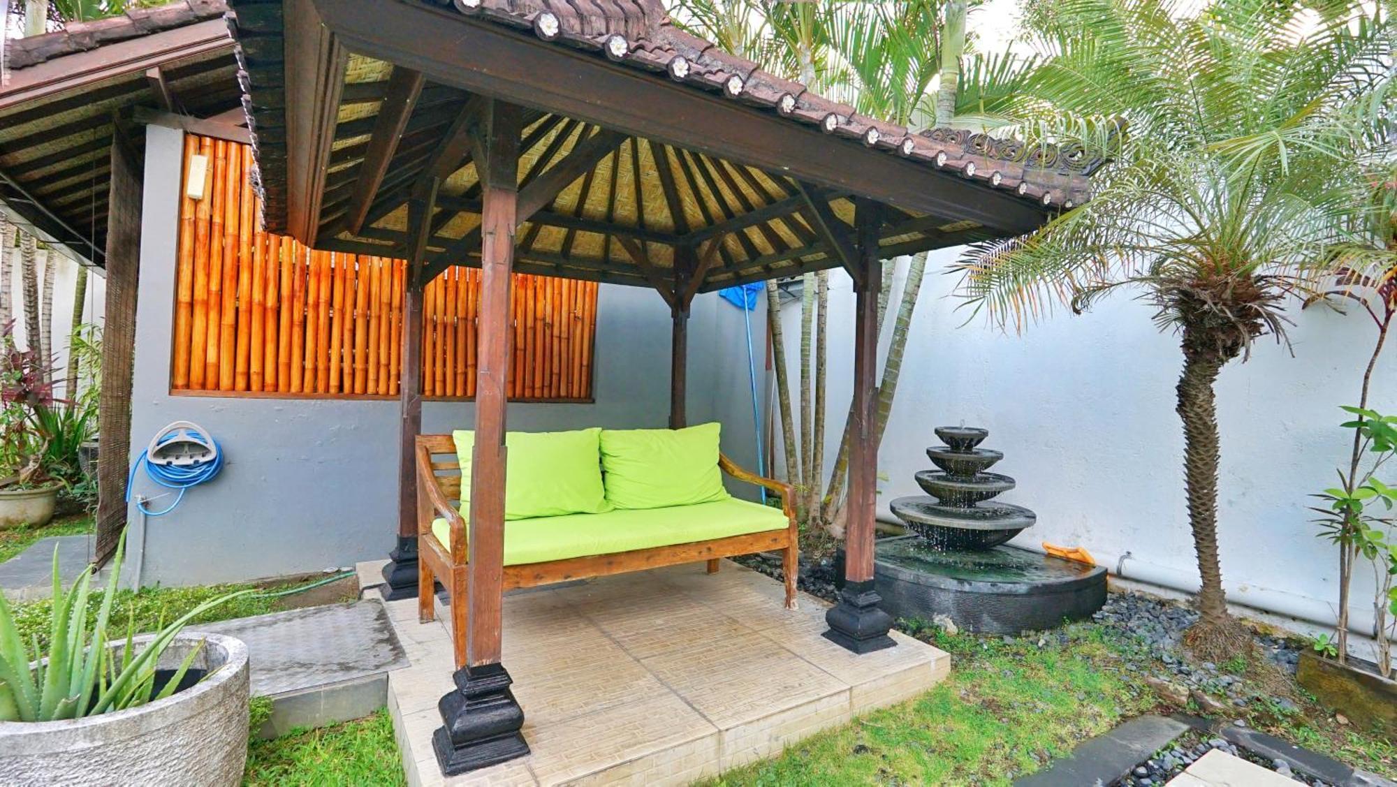 Villa Te Kawau Seminyak Buitenkant foto